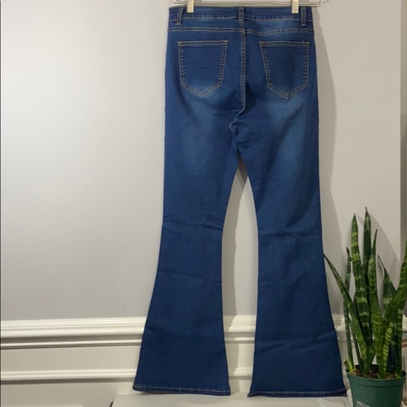 The Coco Brand Bell Bottom Wide Leg Jeans Size L - Picture 5 of 7
